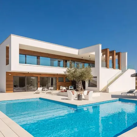 Villa Old Olive Viii *