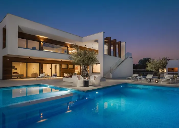 Villa Old Olive Viii